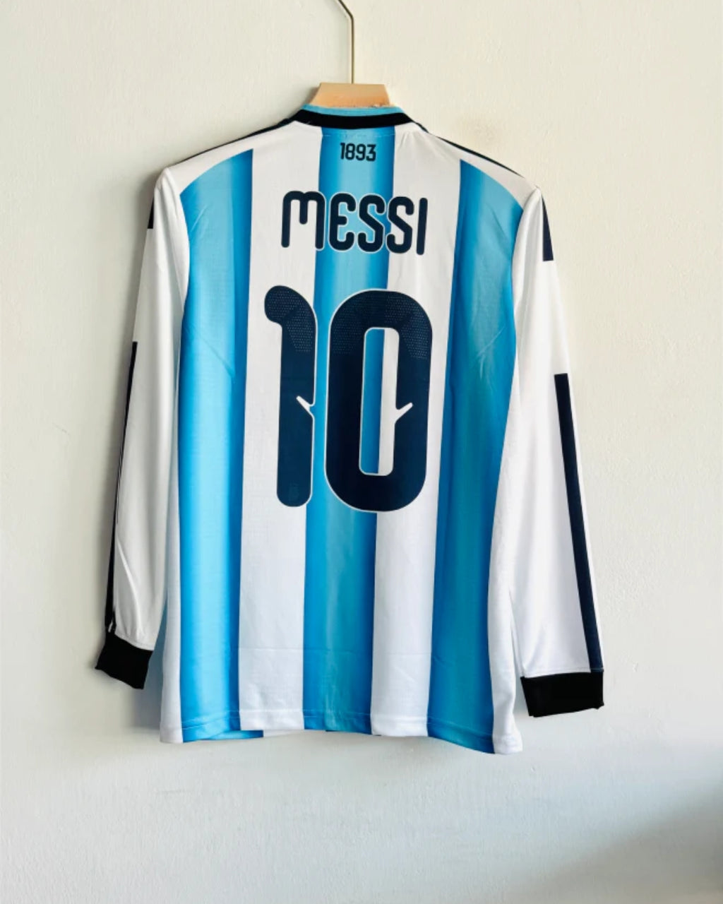 ARGENTINA 2026 FULL SLEEVE HOME JERSEY SIGNATURE PREMIUM EMBROIDERY MESSI