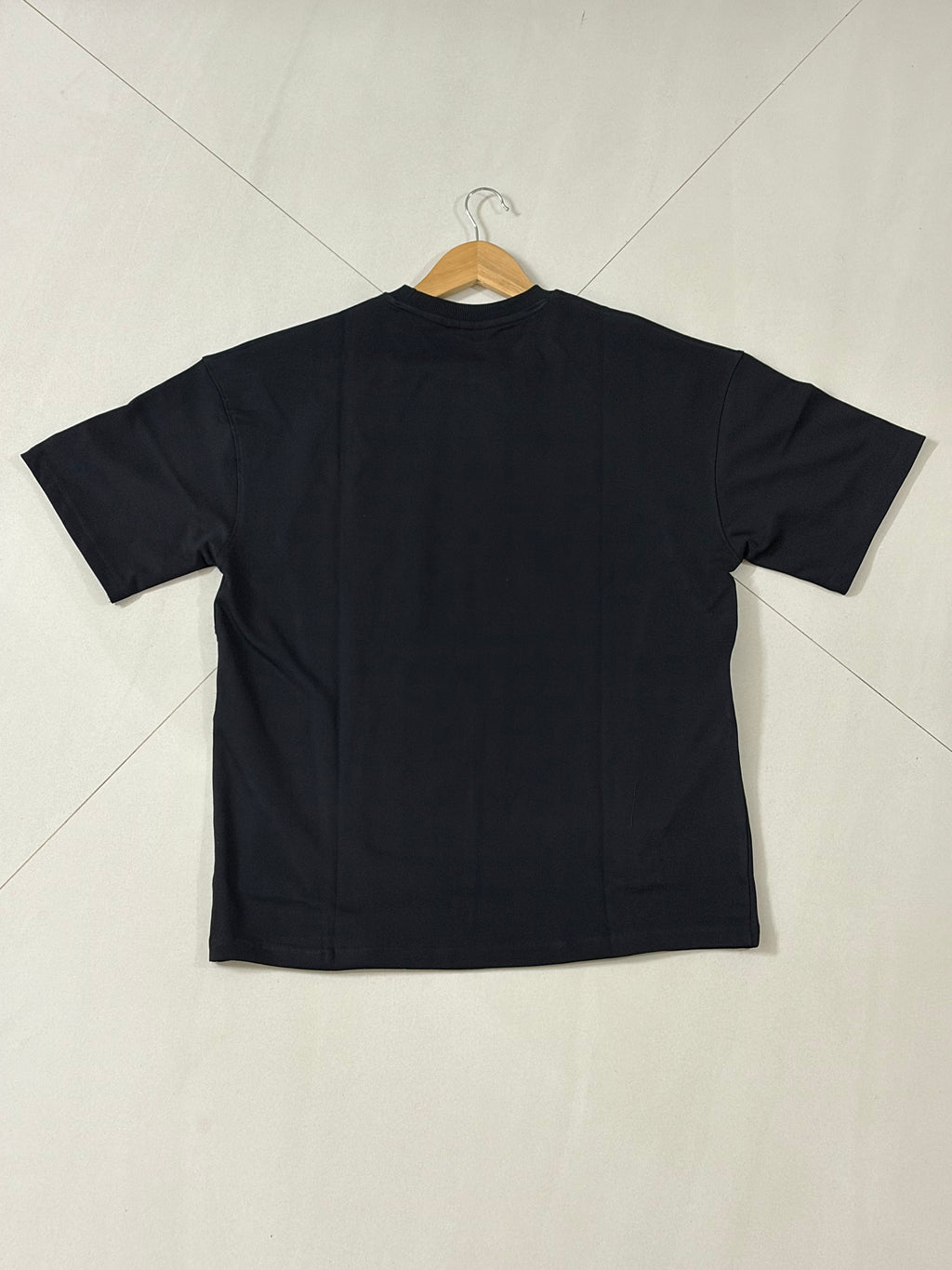 NEW BALANCE OVERSIZED BLACK CASUAL T SHIRT