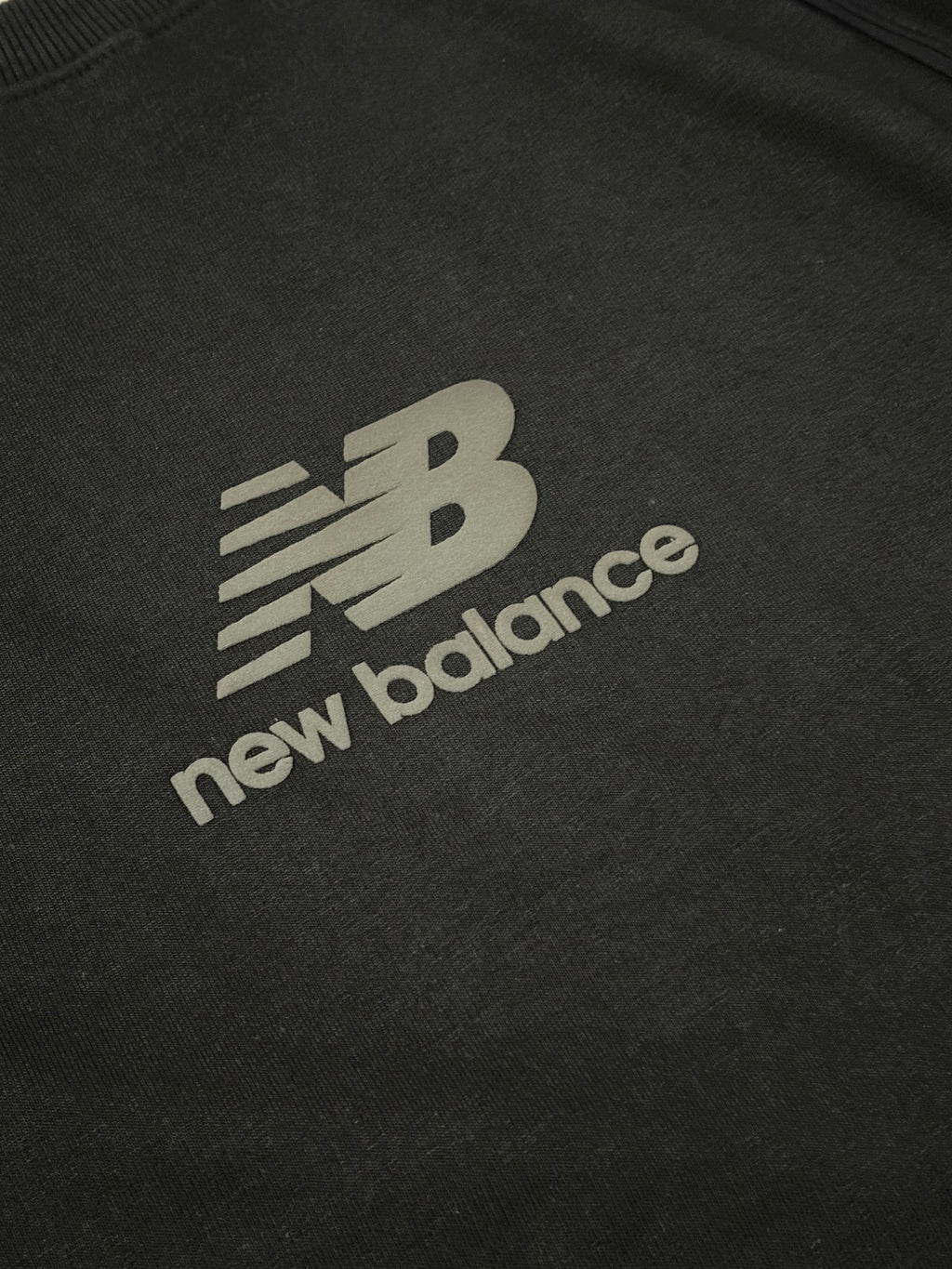 NEW BALANCE OVERSIZED BLACK CASUAL T SHIRT