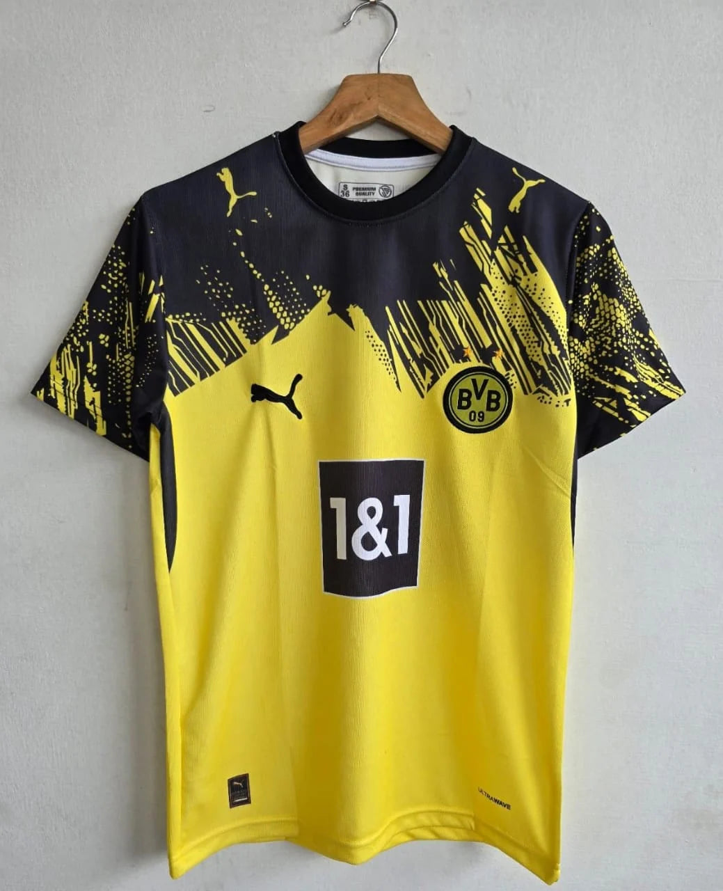 BORUSSIA DORTMUND 2025/2026 EMBROIDERY HOME JERSEY