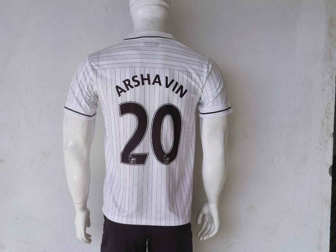 ARSENAL 2009 - 2010 COLLAR EMBROIDERY THIRD JERSEY