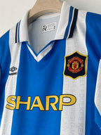 MANCHESTER UNITED 1994 - 1996 COLLAR EMBROIDERY THIRD JERSEY BECKHAM