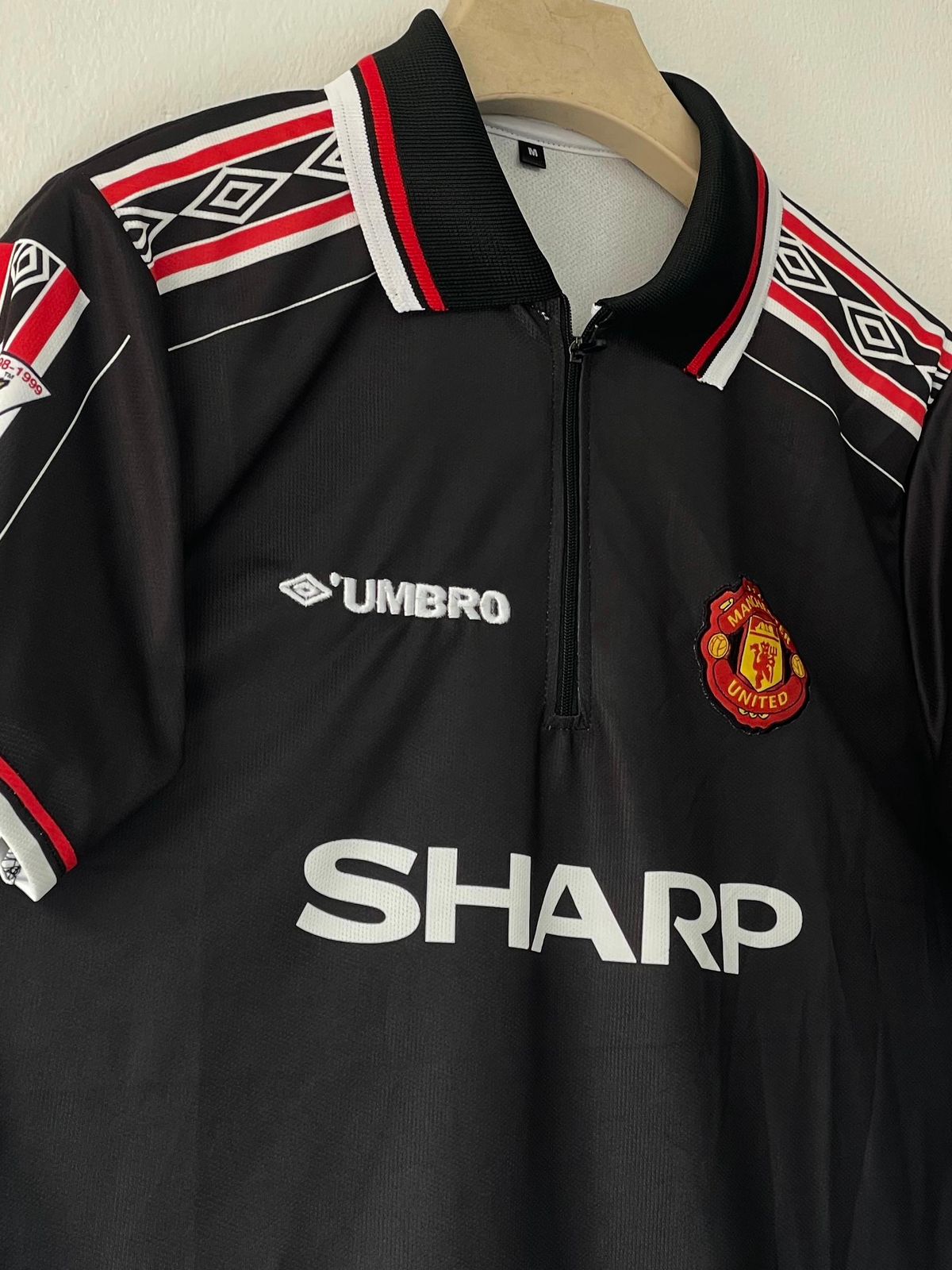 MANCHESTER UNITED 1998 - 1999 ZIP COLLAR EMBROIDERY AWAY JERSEY