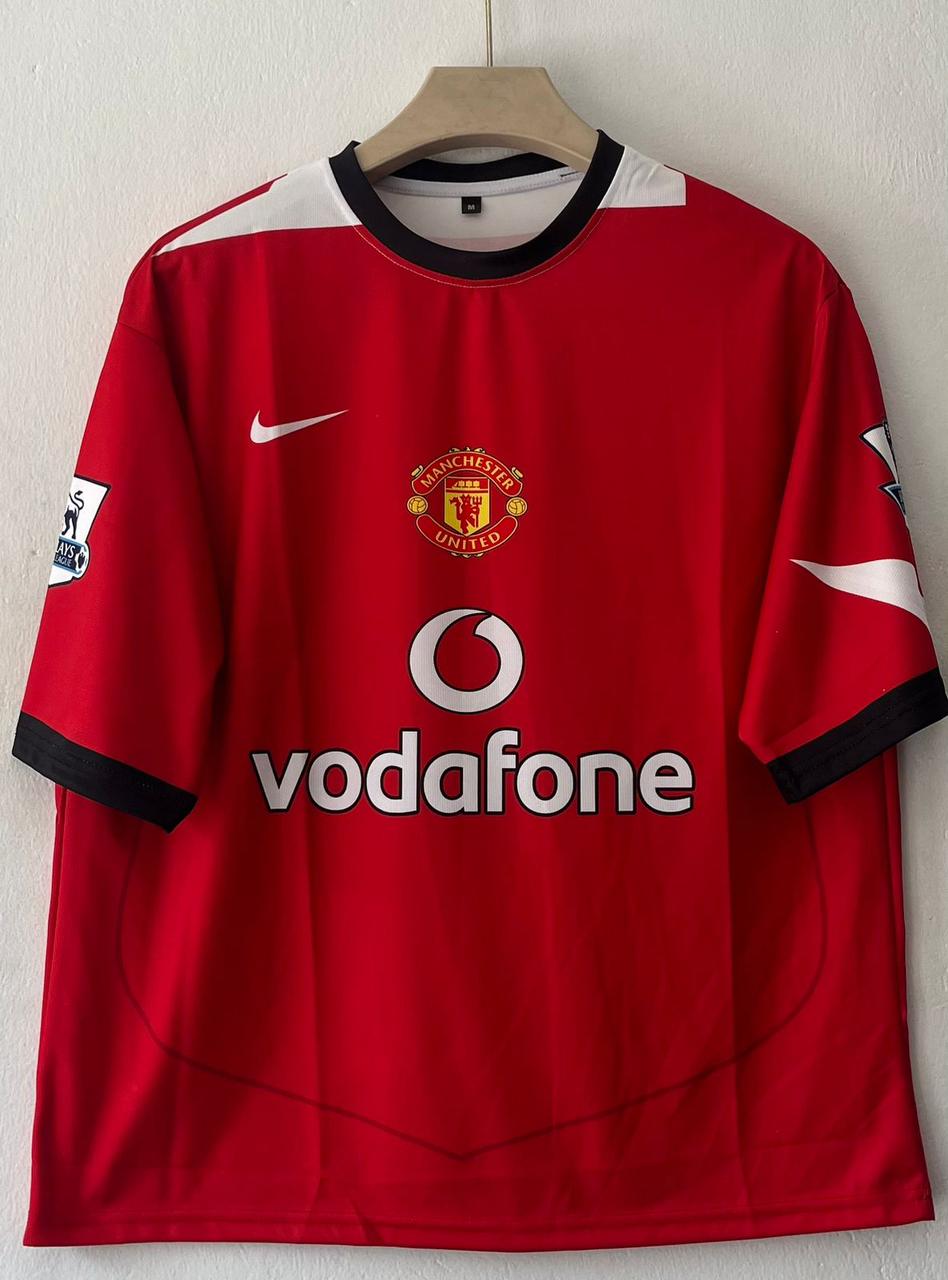 MANCHESTER UNITED 2004 - 2005 FIVE SLEEVE HOME JERSEY ROONEY