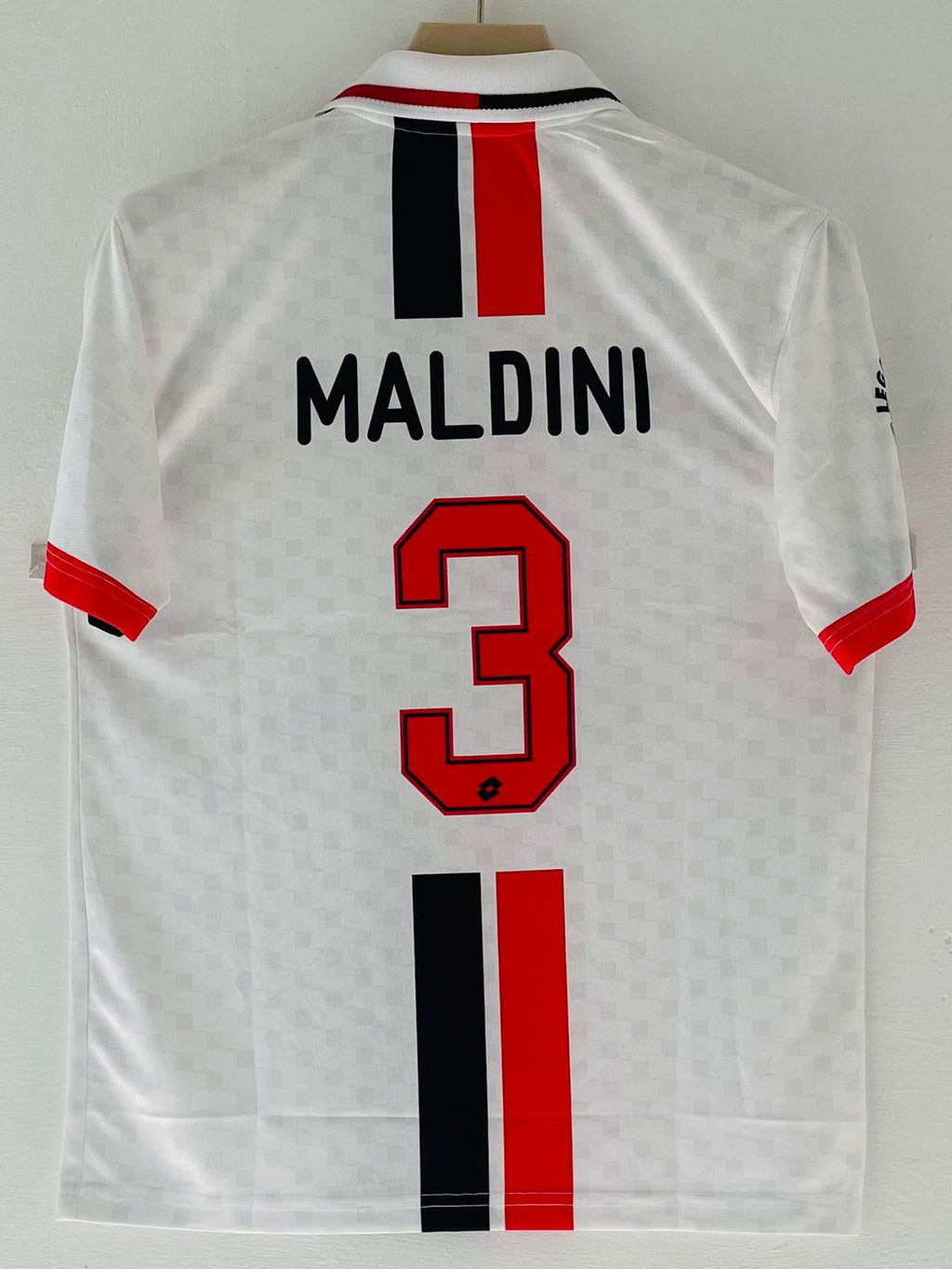 AC MILAN 1995 - 1996 COLLAR AWAY JERSEY EMBROIDERY PREMIUM MALDINI