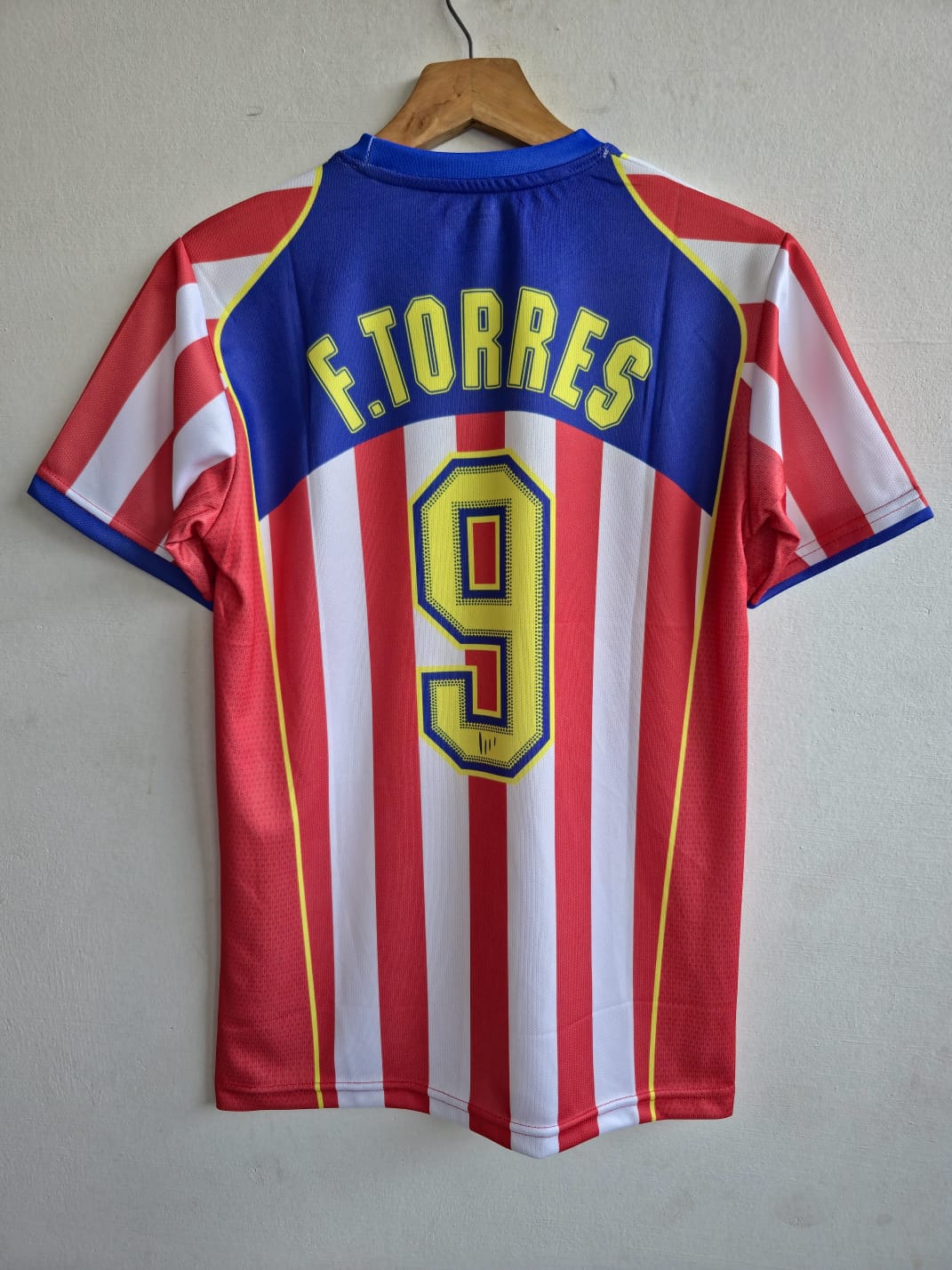 ATLETICO MADRID 2004 - 2005 COLLAR EMBROIDERY HOME JERSEY F.TORRES