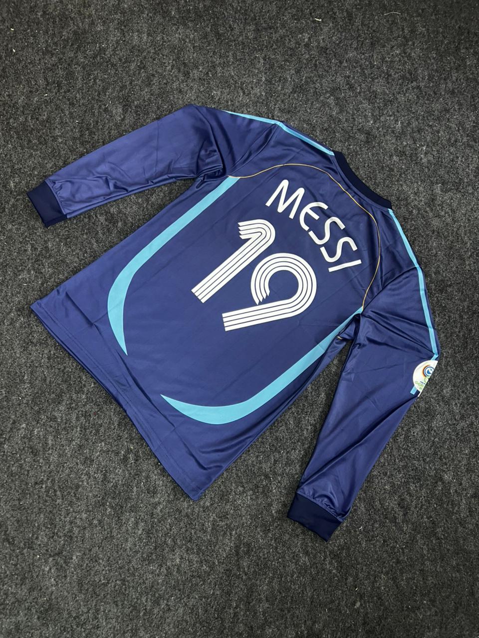 ARGENTINA 2006 FULL SLEEVE EMBROIDERY SIGNATURE PREMIUM AWAY JERSEY MESSI