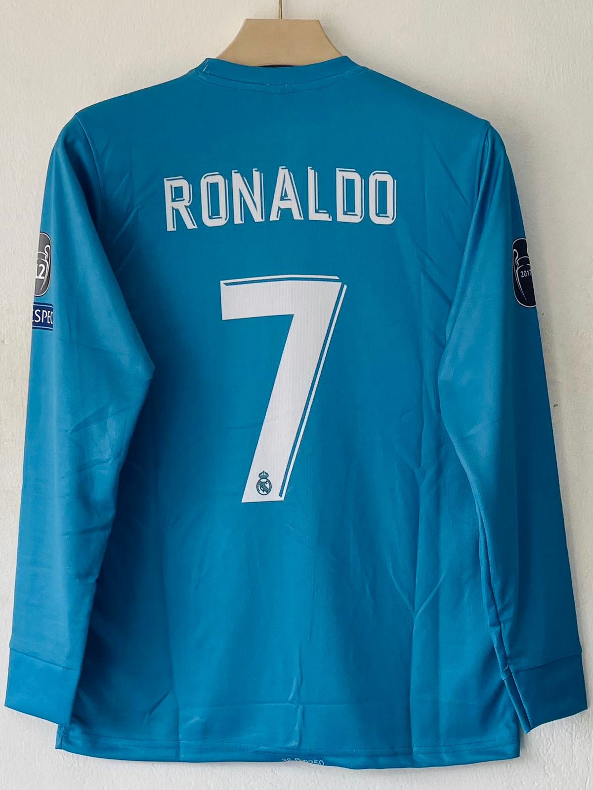 REAL MADRID 2017 - 2018 FULL SLEEVE EMBROIDERY PREMIUM THIRD JERSEY RONALDO