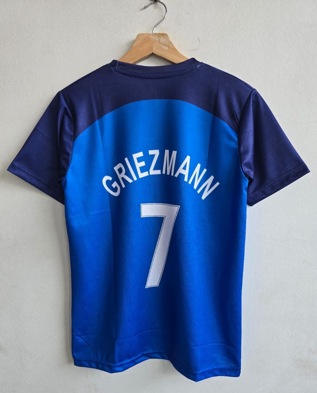 FRANCE 2016 - 2017 HOME JERSEY EMBROIDERY GRIEZMANN