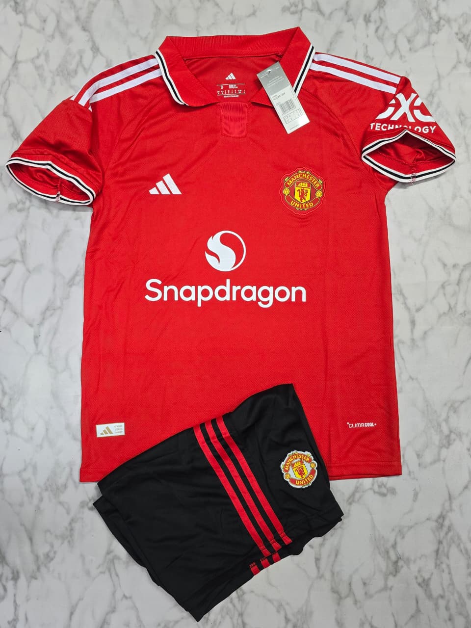 MANCHESTER UNITED 2025 - 2026 HOME JERSEY IMPORTED SET