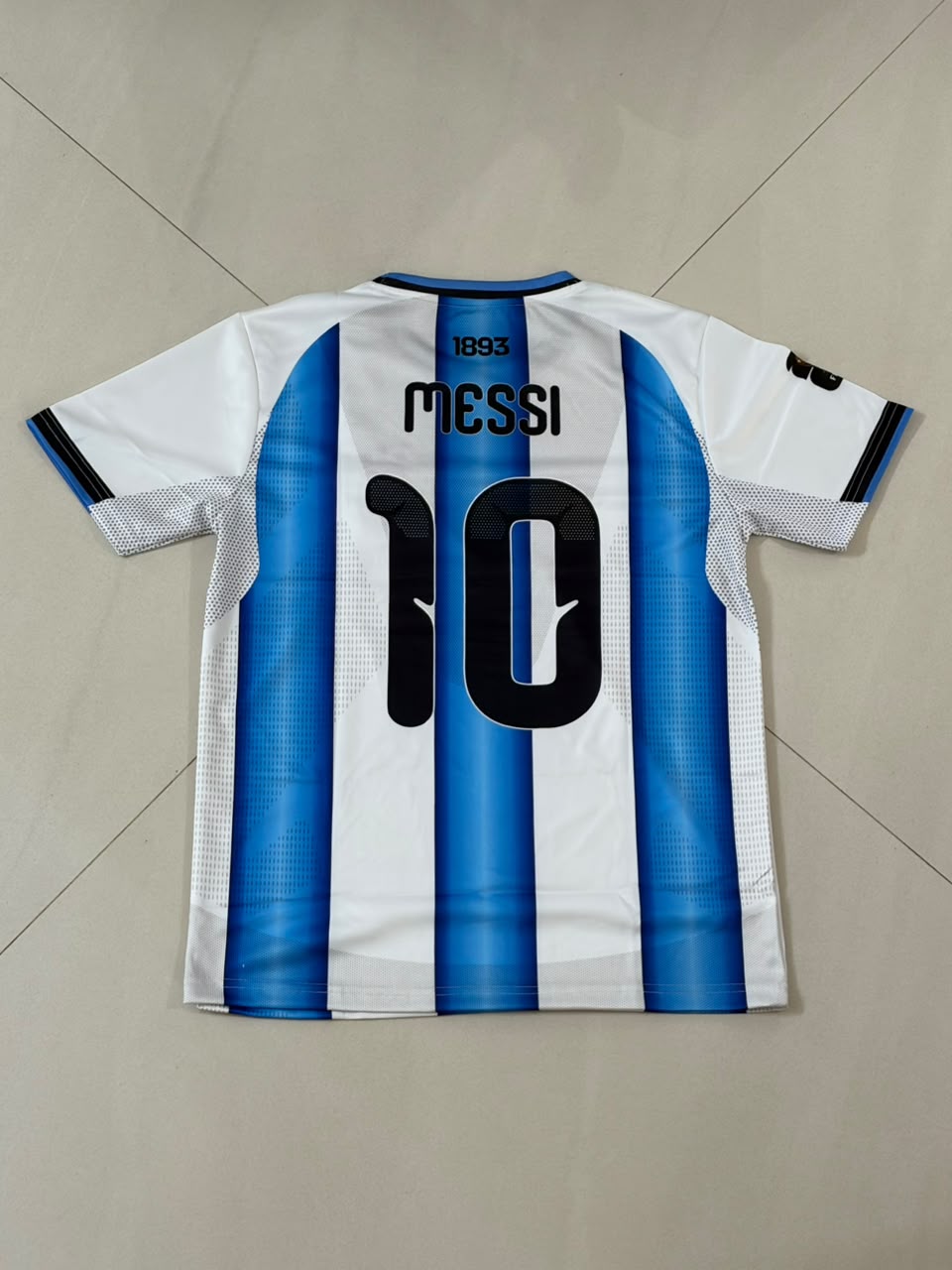 ARGENTINA 2026 WORLD CUP HOME JERSEY SIGNATURE PREMIUM EMBROIDERY MESSI