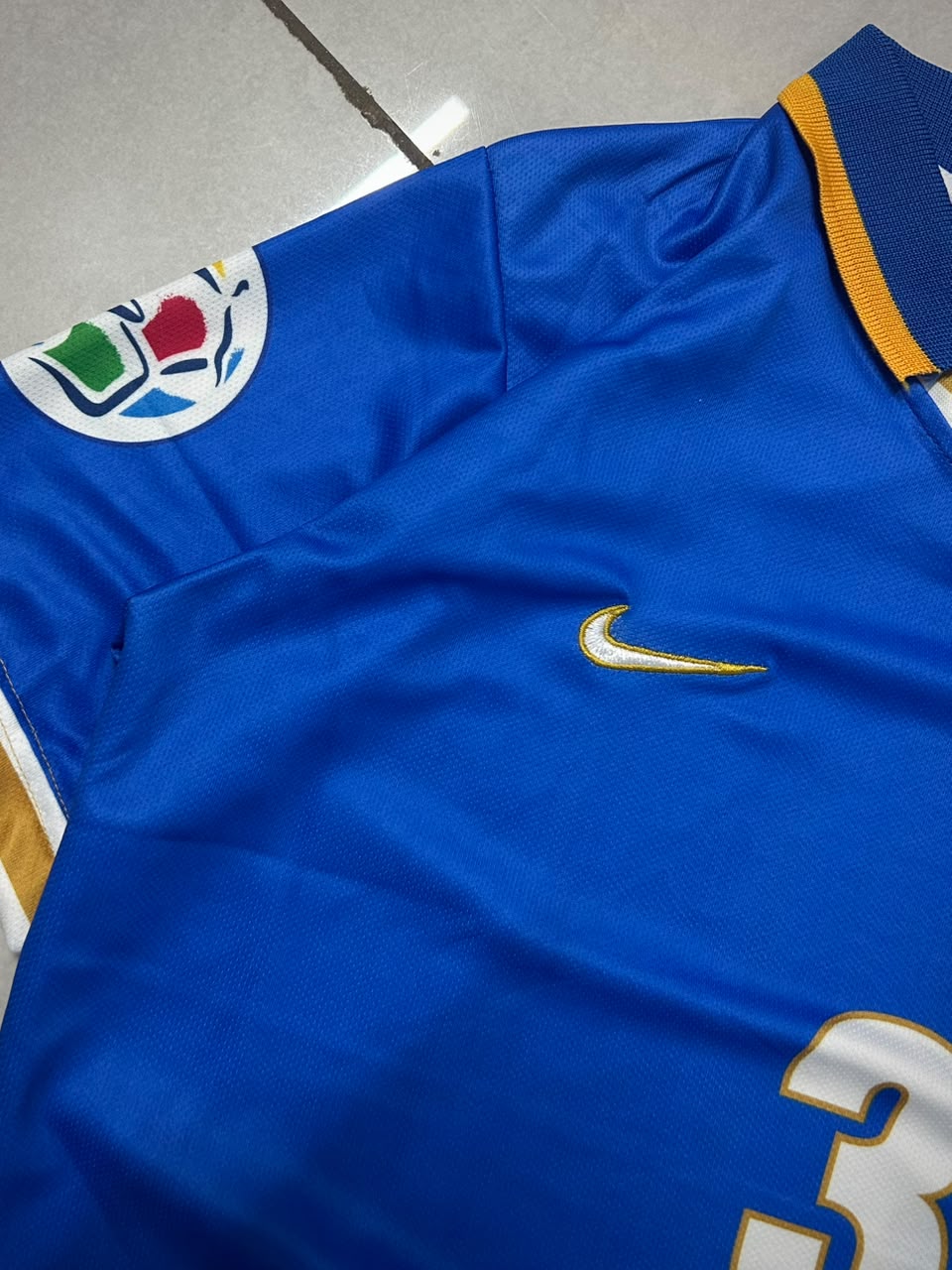 ITALY 1996 RETRO COLLAR HOME JERSEY PREMIUM EMBROIDERY MALDINI