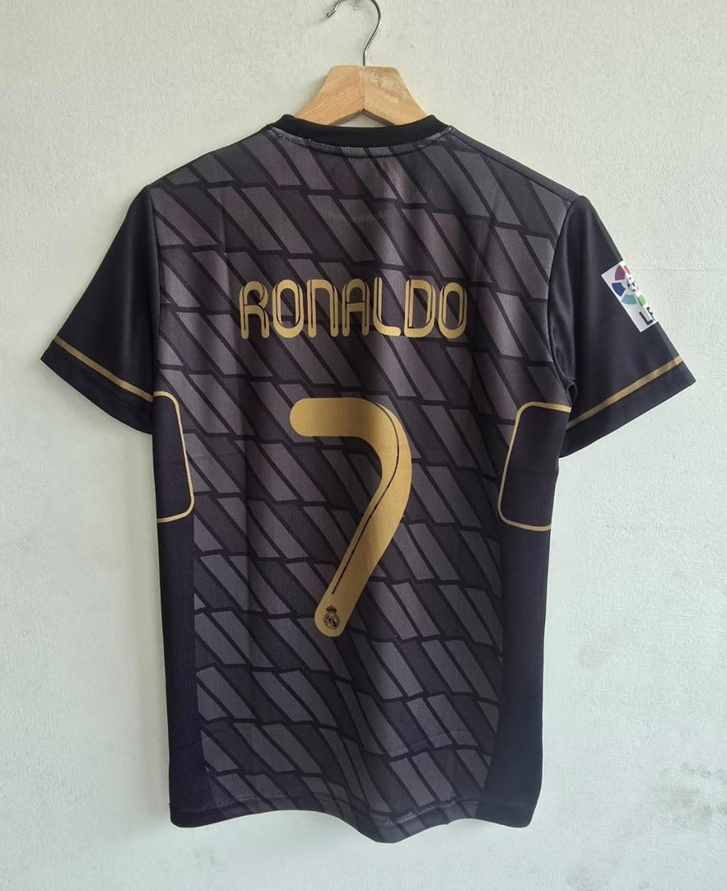REAL MADRID 2011 - 2012 EMBROIDERY AWAY KIT RONALDO
