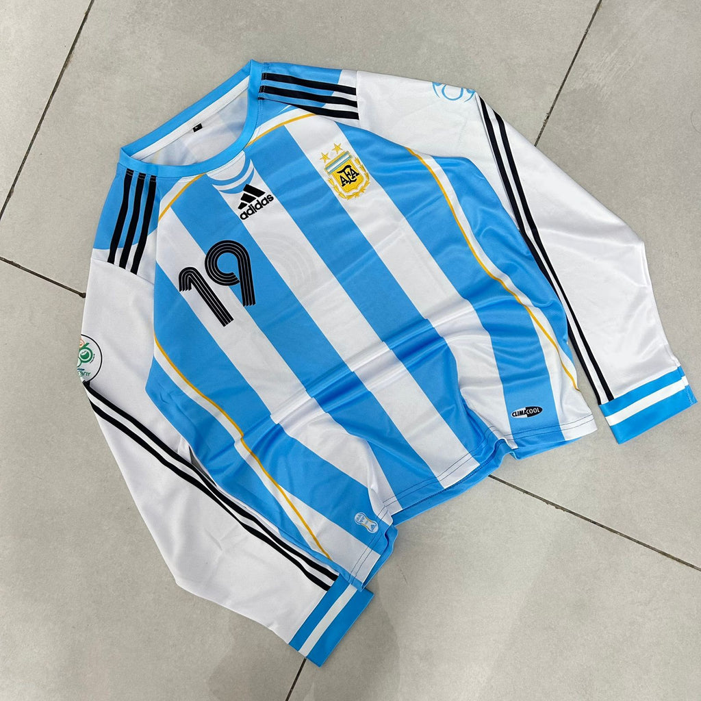 ARGENTINA 2006 FULL SLEEVE RETRO HOME JERSEY PREMIUM EMBROIDERY MESSI