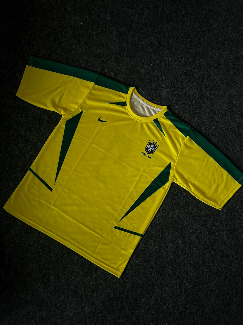 BRAZIL 2002 WORLD CUP RETRO FVE SLEEVE JERSEY RONALDO