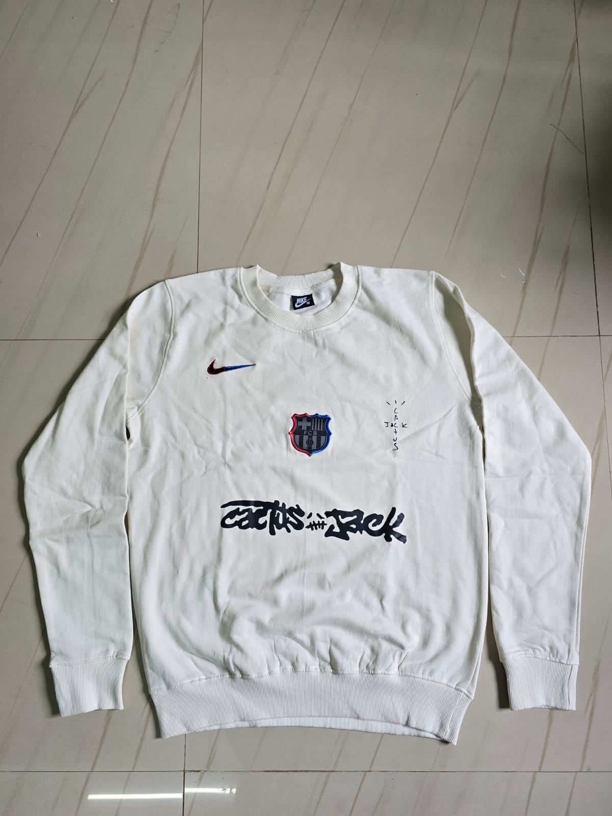 FC BARCELONA TRAVIS SCOTT HOODIE T SHIRT PREMIUM EMBROIDERY