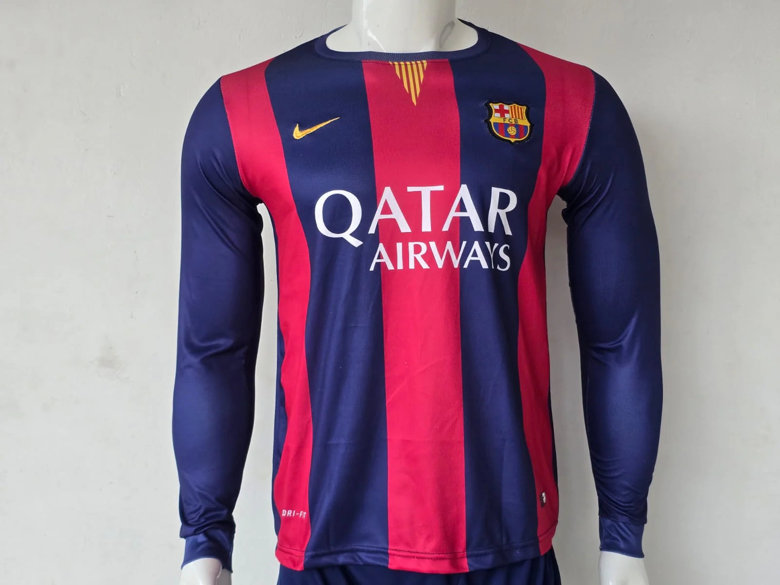 FC BARCELONA 2014 - 2015 HOME JERSEY EMBROIDERY FULL SLEEVE MESSI