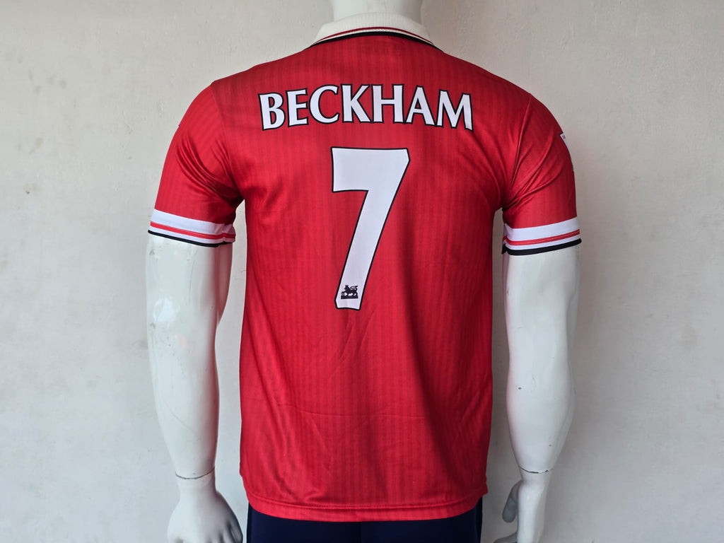 MANCHESTER UNITED 1998 - 1999 HOME JERSEY ZIP COLLAR EMBROIDERY BECKHAM