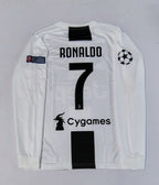 JUVENTUS 2018 - 2019 HOME JERSEY FULL SLEEVE EMBROIDERY RONALDO