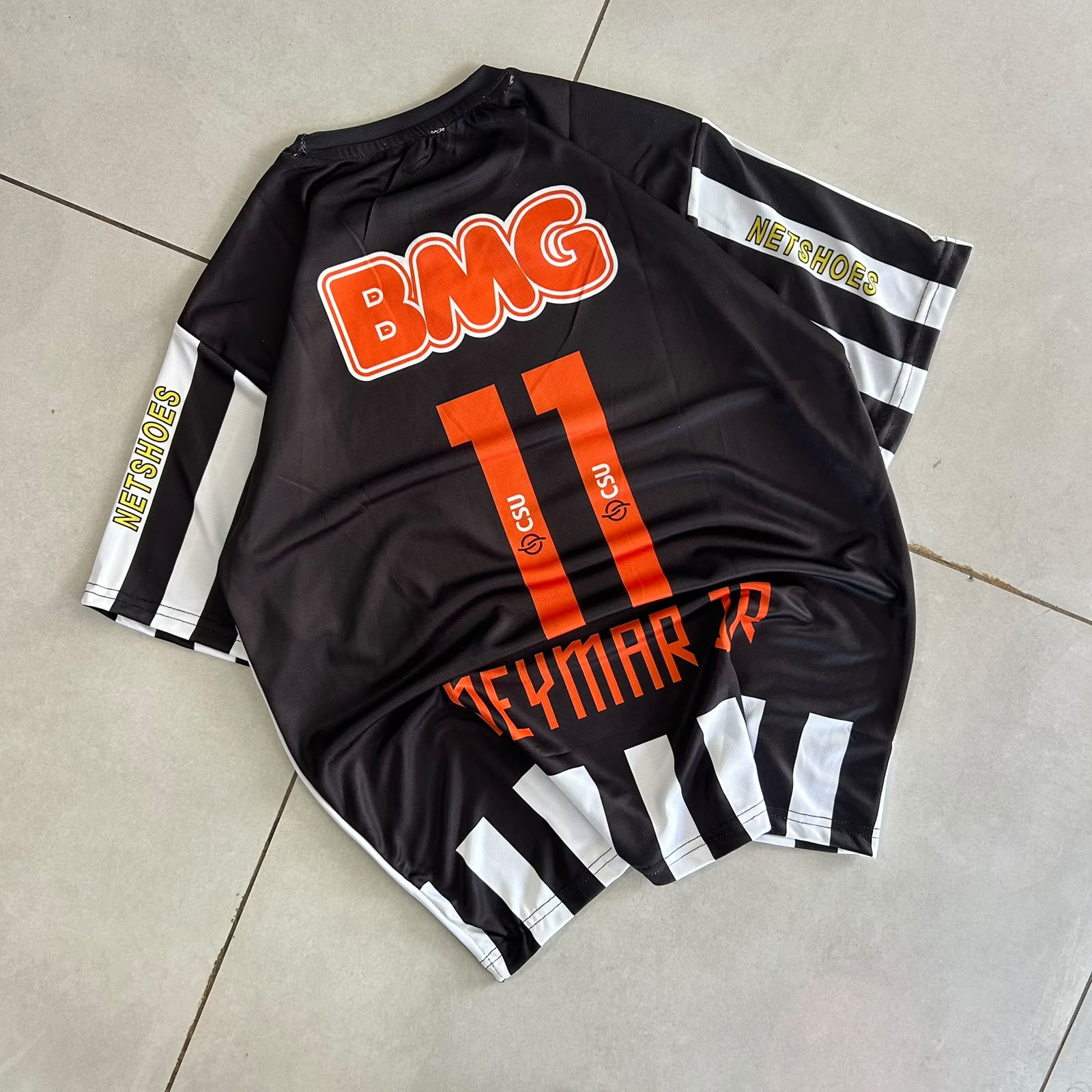 SANTOS 2011 - 2013 AWAY JERSEY PREMIUM NEYMAR