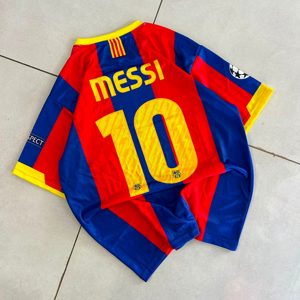 FC BARCELONA 2010 - 2011 RETRO HOME JERSEY MESSI