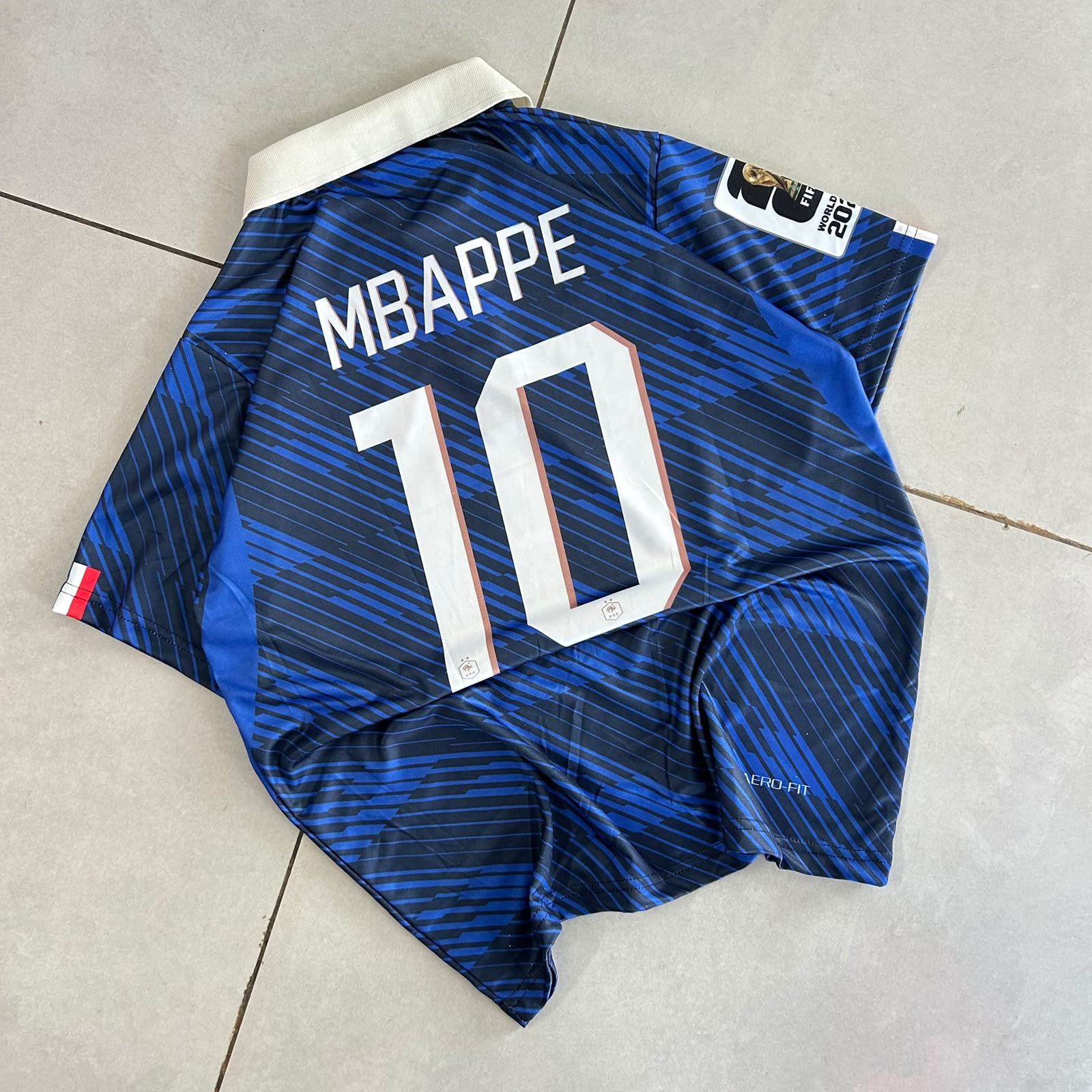 FRANCE 2026 WORLD CUP HOME JERSEY COLLAR SIGNATURE EMBROIDERY MBAPPE
