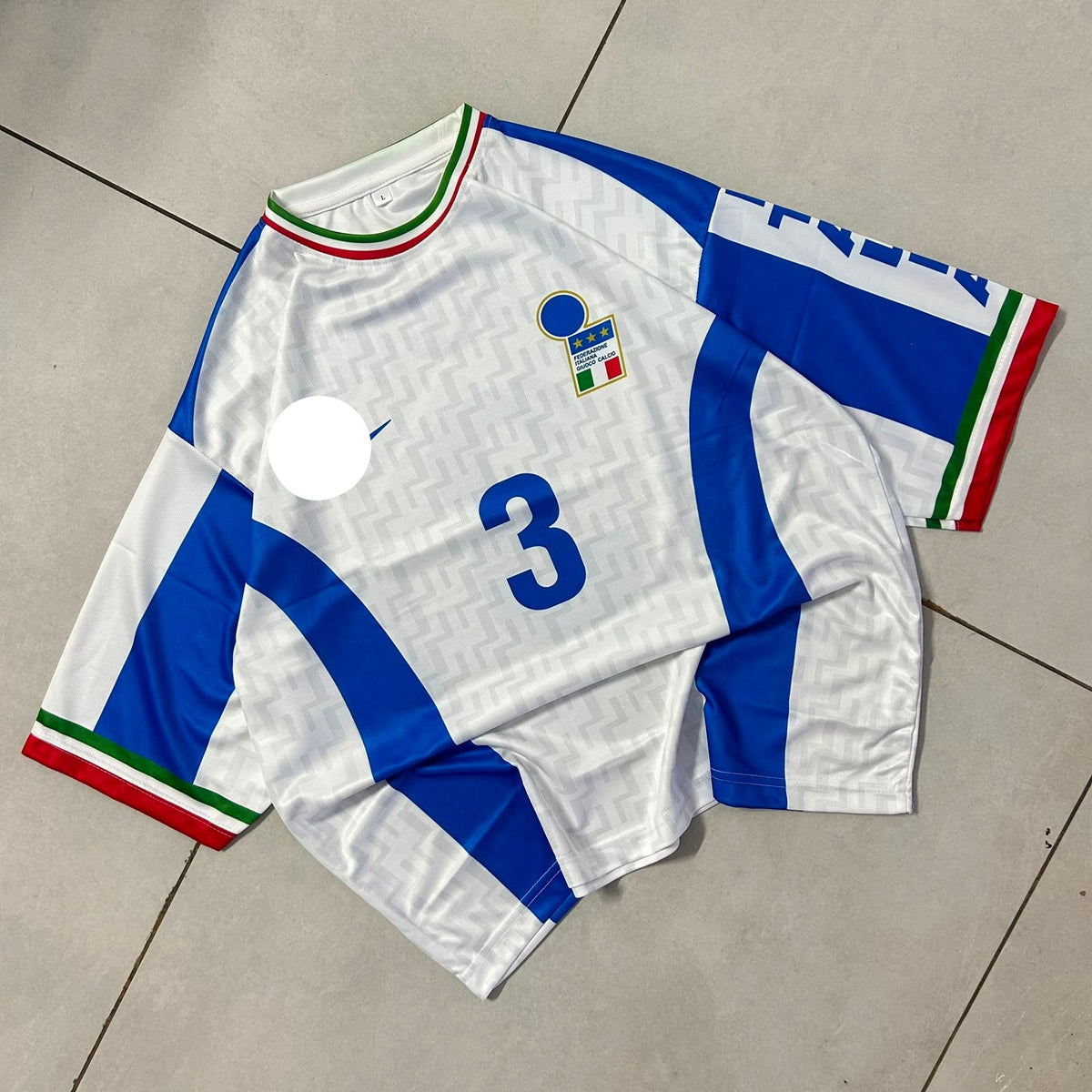 ITALY 1996 - 1997 FIVE SLEEVE TRAINING KIT MALDINI