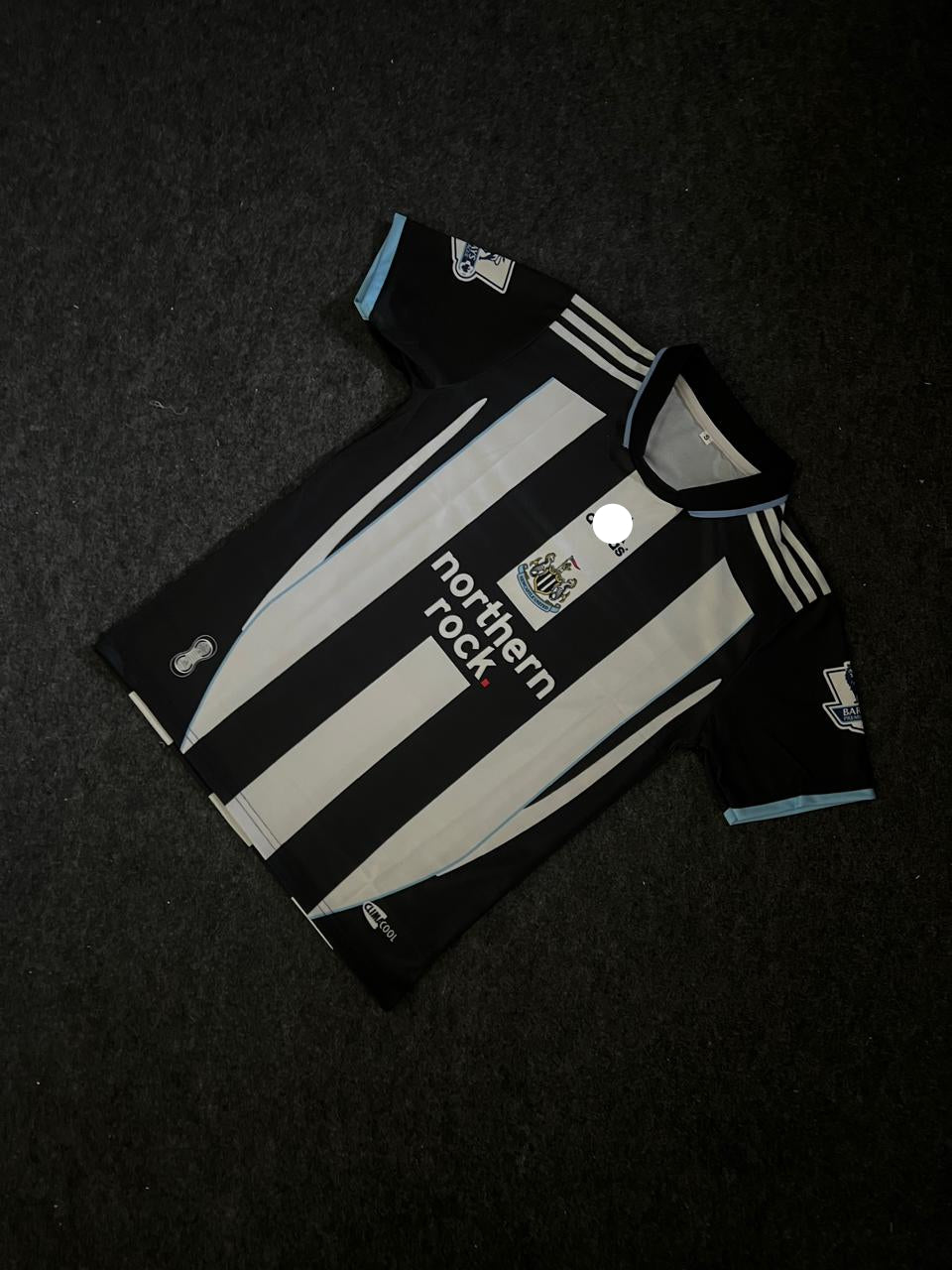 NEW CASTLE UNITED 2007 - 2008 RETRO COLLAR  HOME JERSEY OWEN