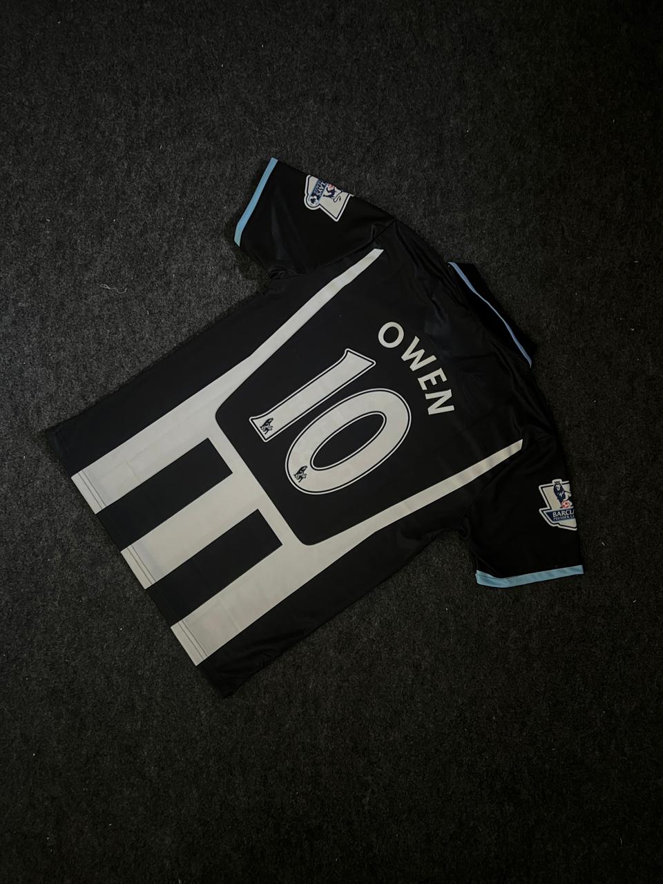 NEW CASTLE UNITED 2007 - 2008 RETRO COLLAR  HOME JERSEY OWEN