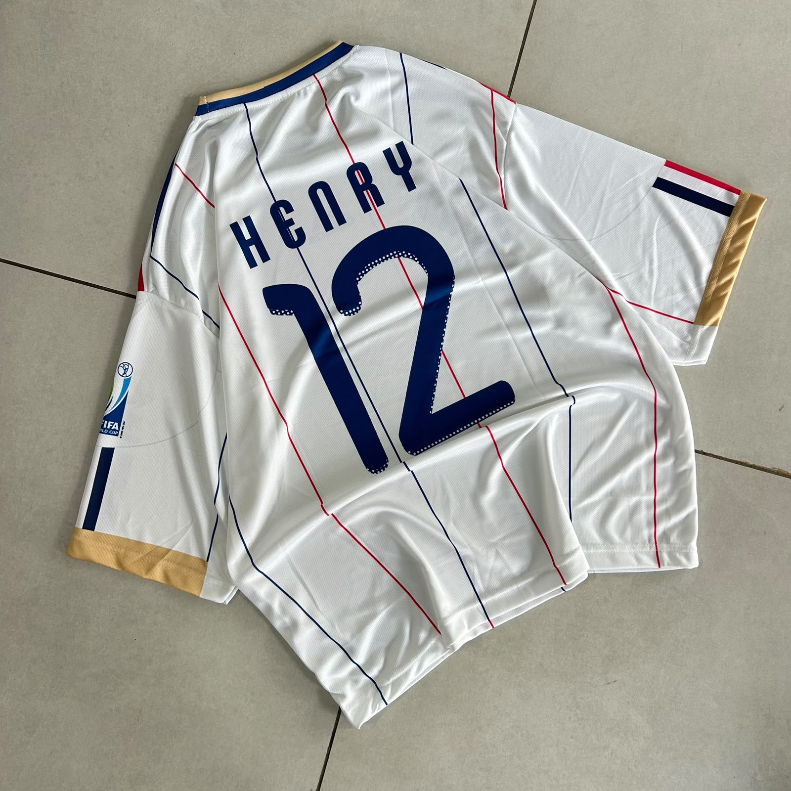 FRANCE 2010 RETRO AWAY JERSEY FIVE SLEEVE HENRY