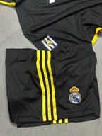 REAL MADRID 1999 - 2000 RETRO AWAY KIT SET IMPORTED