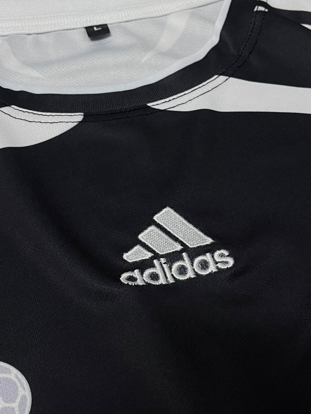 REAL MADRID 2006 - 2007 AWAY JERSEY PREMIUM EMBRODIERY BECKHAM