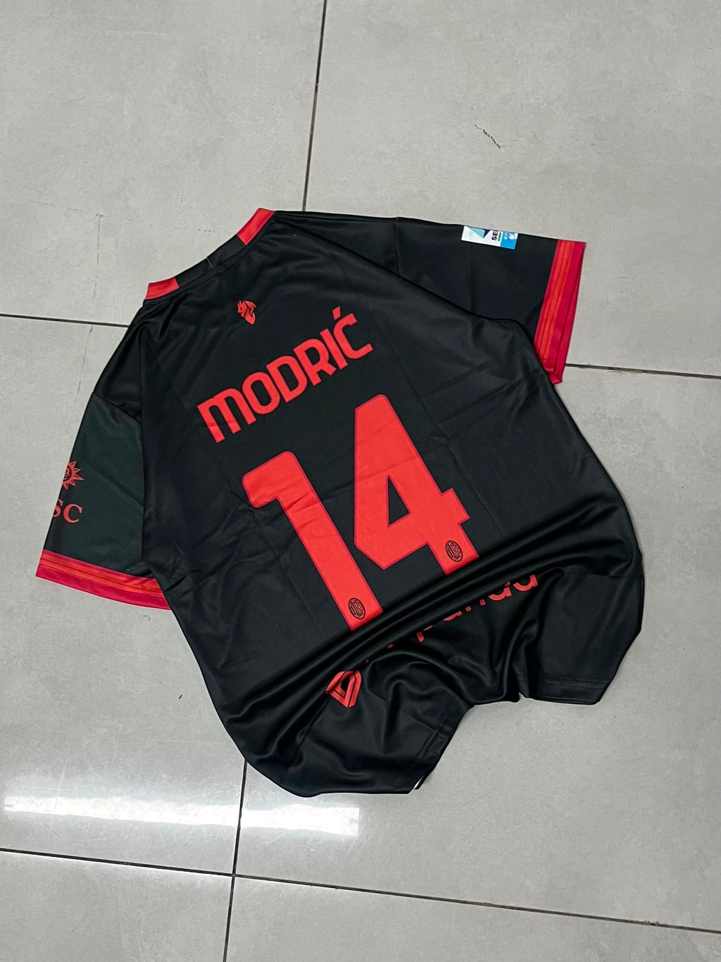 AC MILAN 2026 - 2027 THIRD JERSEY PREMIUM MODRIC
