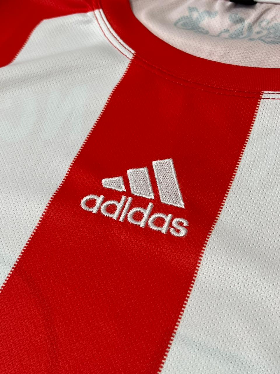 BAYERN MUNICH 2010 - 2011 RETRO HOME JERSEY PREMIUM EMBROIDERY ROBBEN