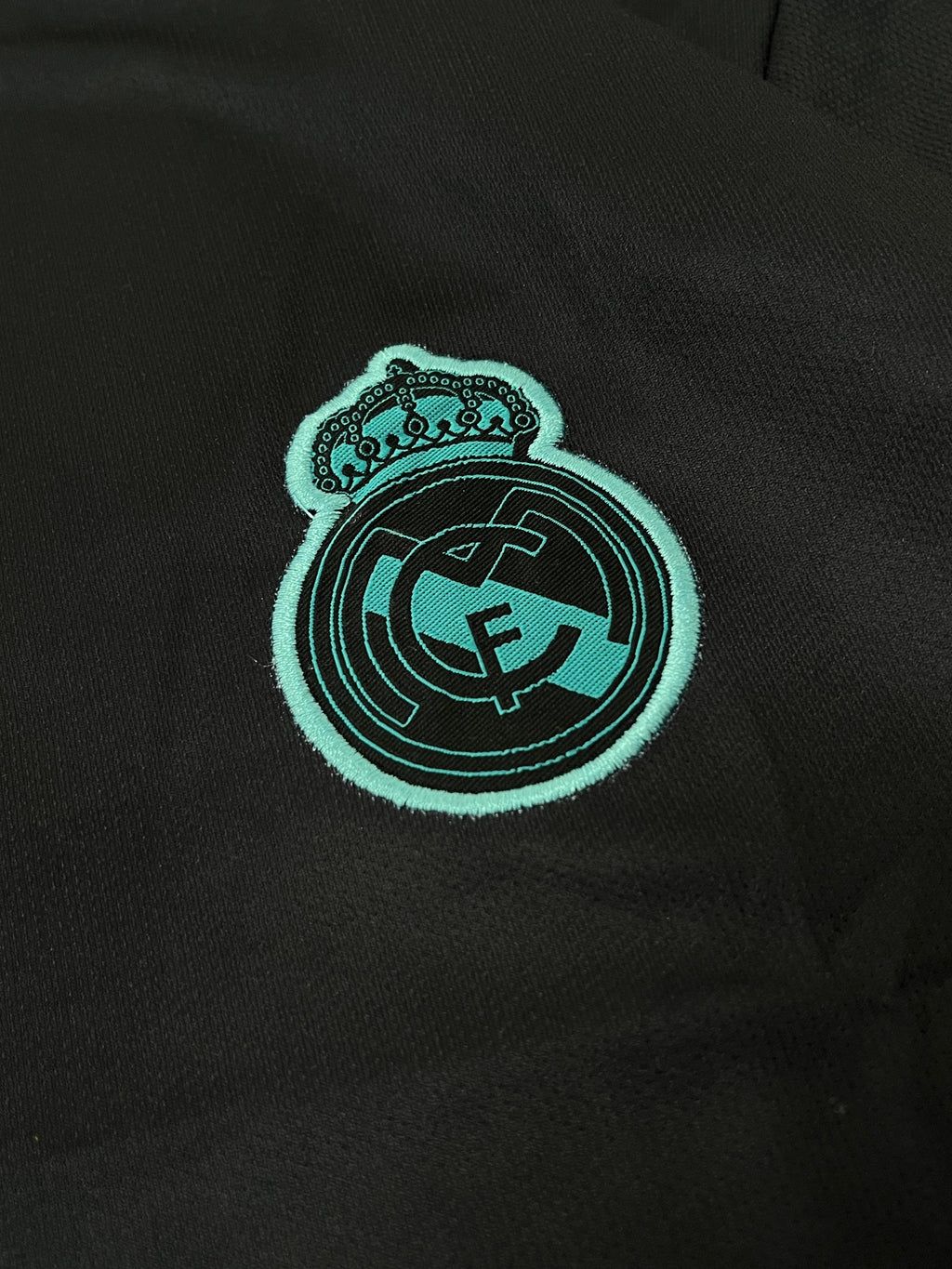 REAL MADRID 2017 - 2018 AWAY JERSEY PREMIUM EMBROIDERY RONALDO