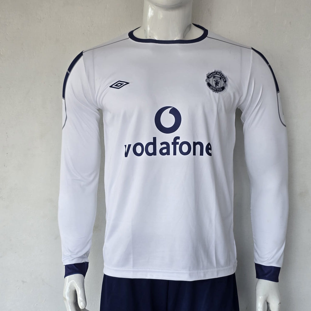 MANCHESTER UNITED 2000 - 2001 AWAY JERSEY FULL SLEEVE EMBROIDERY BECKHAM