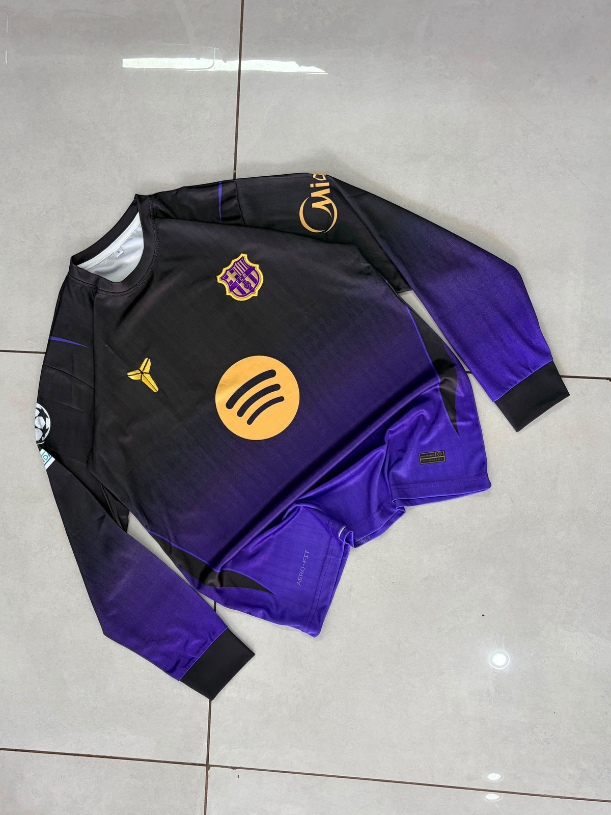 FC BARCELONA 2026 - 2027 FULL SLEEVE AWAY JERSEY EMBROIDERY LAMINE YAMAL