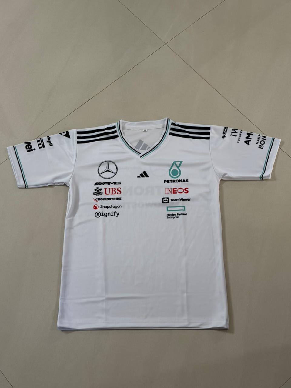 F1 MERCEDES PETRONAS WHITE SIGNATURE PREMIUM