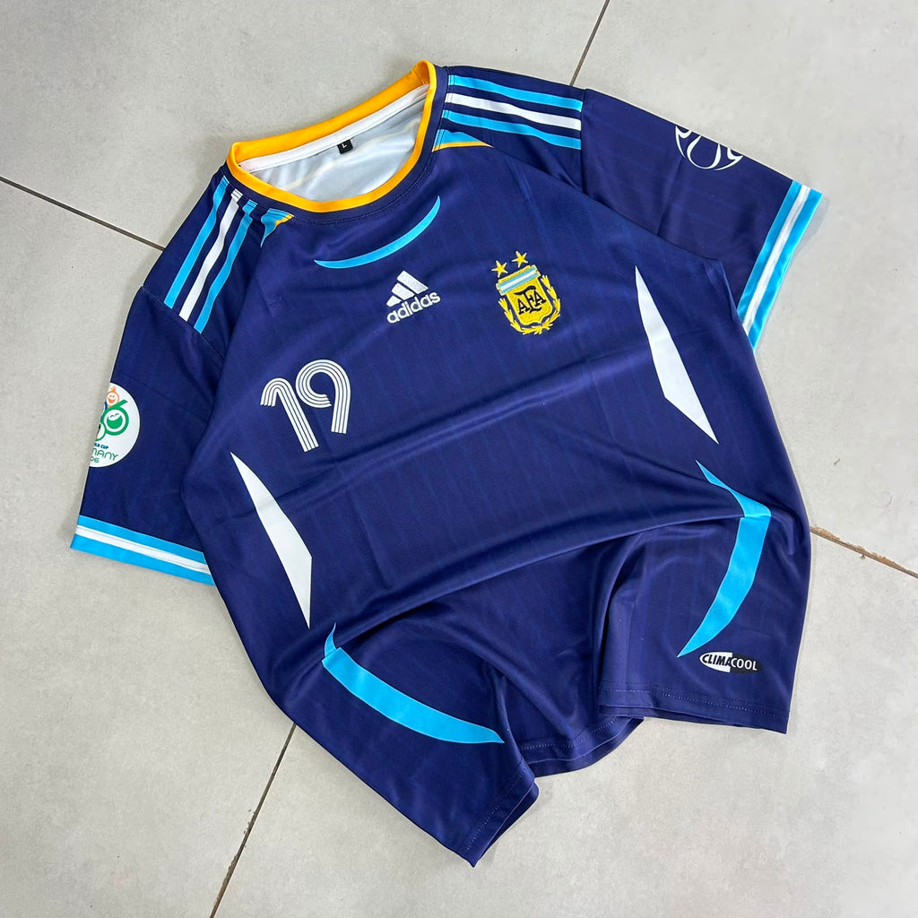 ARGENTINA 2006 WORLD CUP PREMIUM RETRO EMBROIDERY AWAY JERSEY MESSI