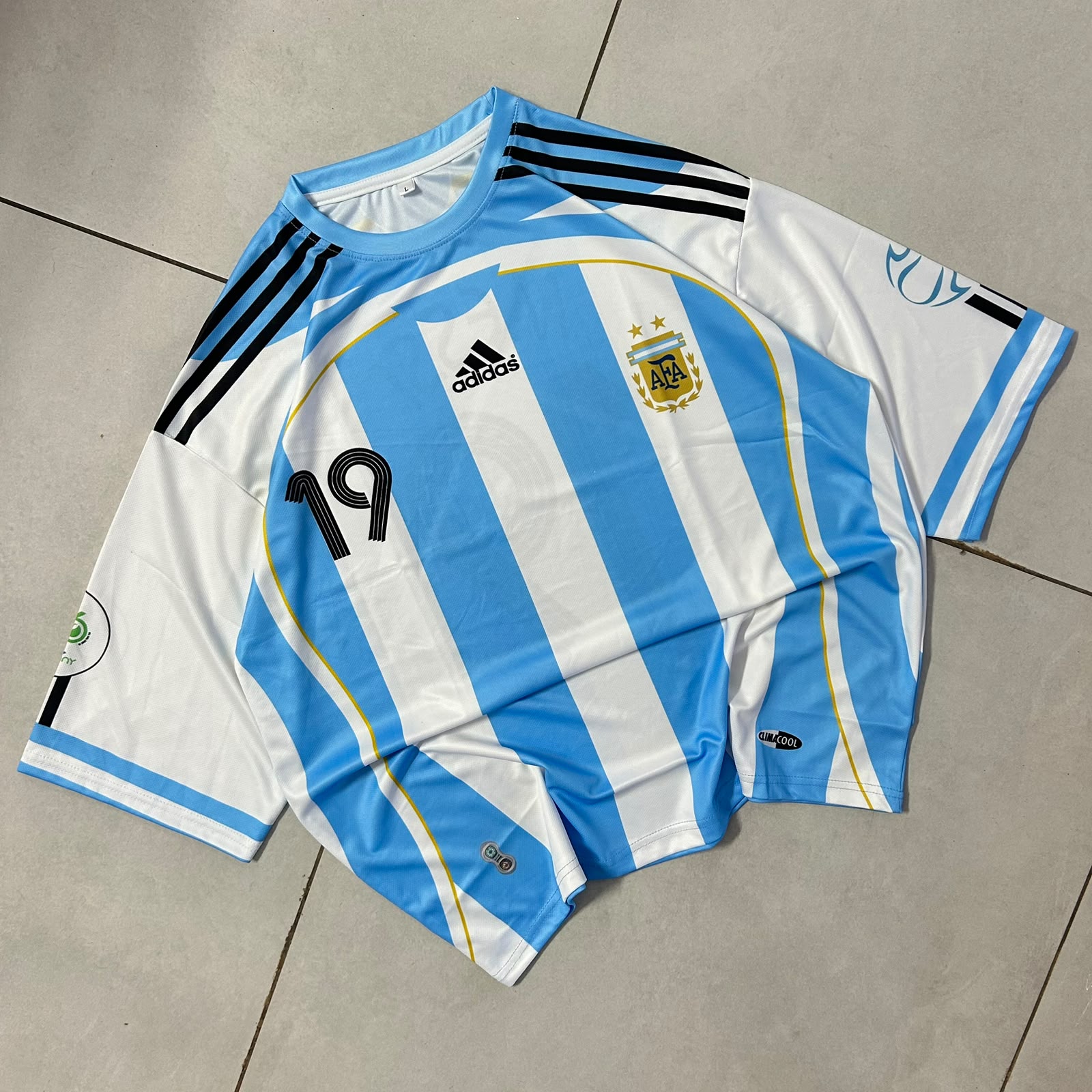 ARGENTINA 2006 RETRO FIVE SLEEVE HOME JERSEY MESSI