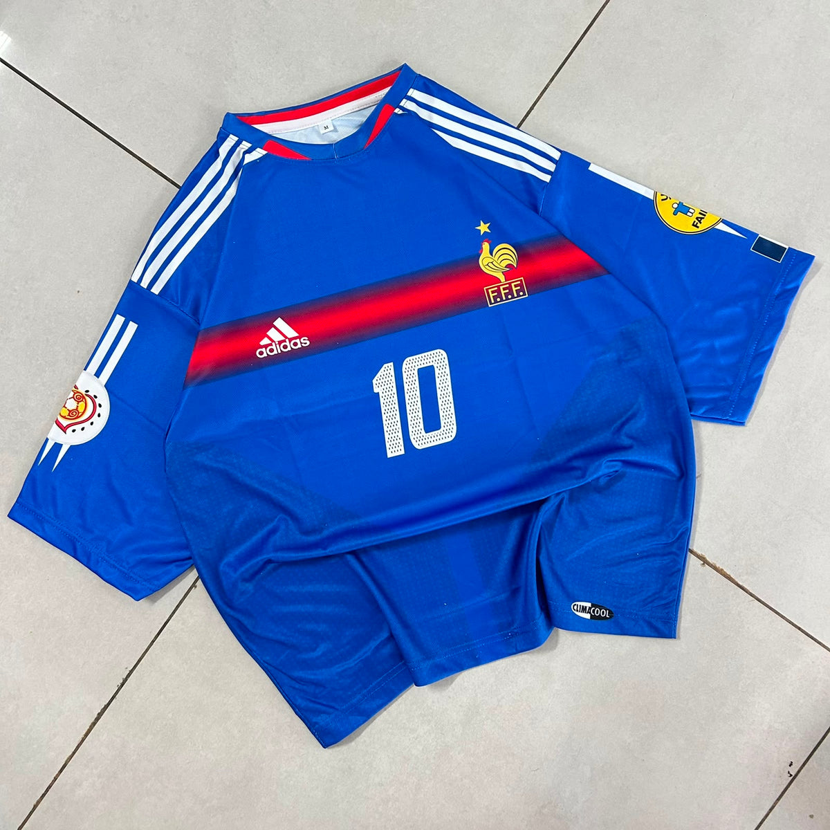 FRANCE 2004 RETRO HOME JERSEY FIVE SLEEVE ZIDANE