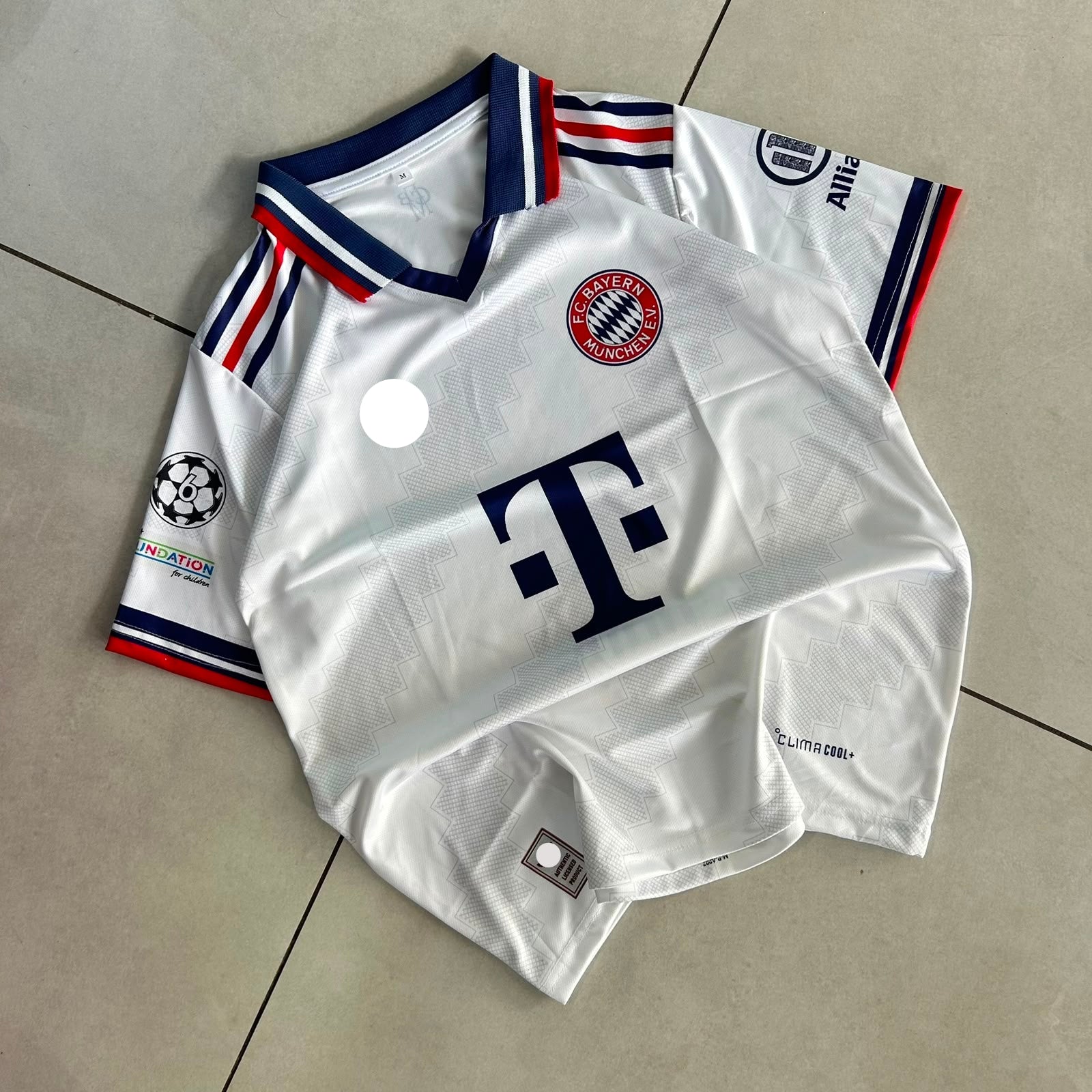 BAYERN MUNICH 2026 - 2027 COLLAR AWAY JERSEY PREMIUM MUSIALA